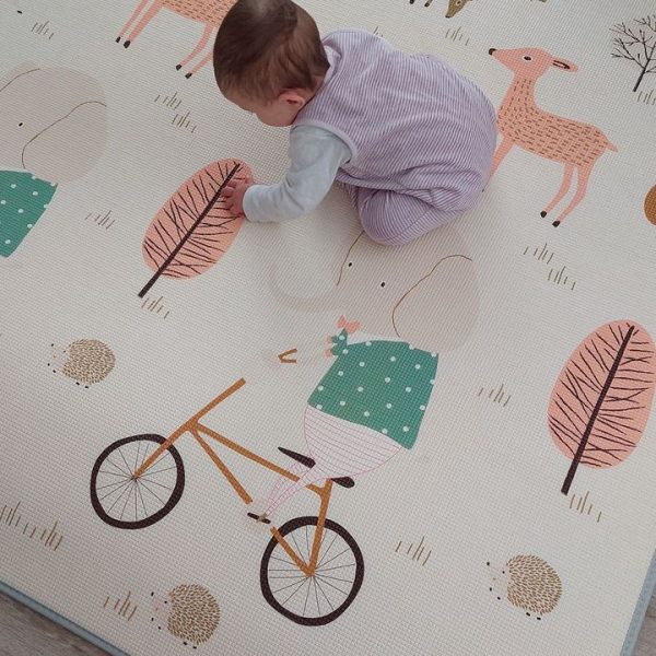 Nesklopivi D&B tepih od pene sa dva lica Magična šuma+Zimske čarolije 120x180x1 cm