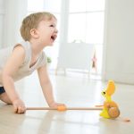 Drvena guralica Patka - Слика 2