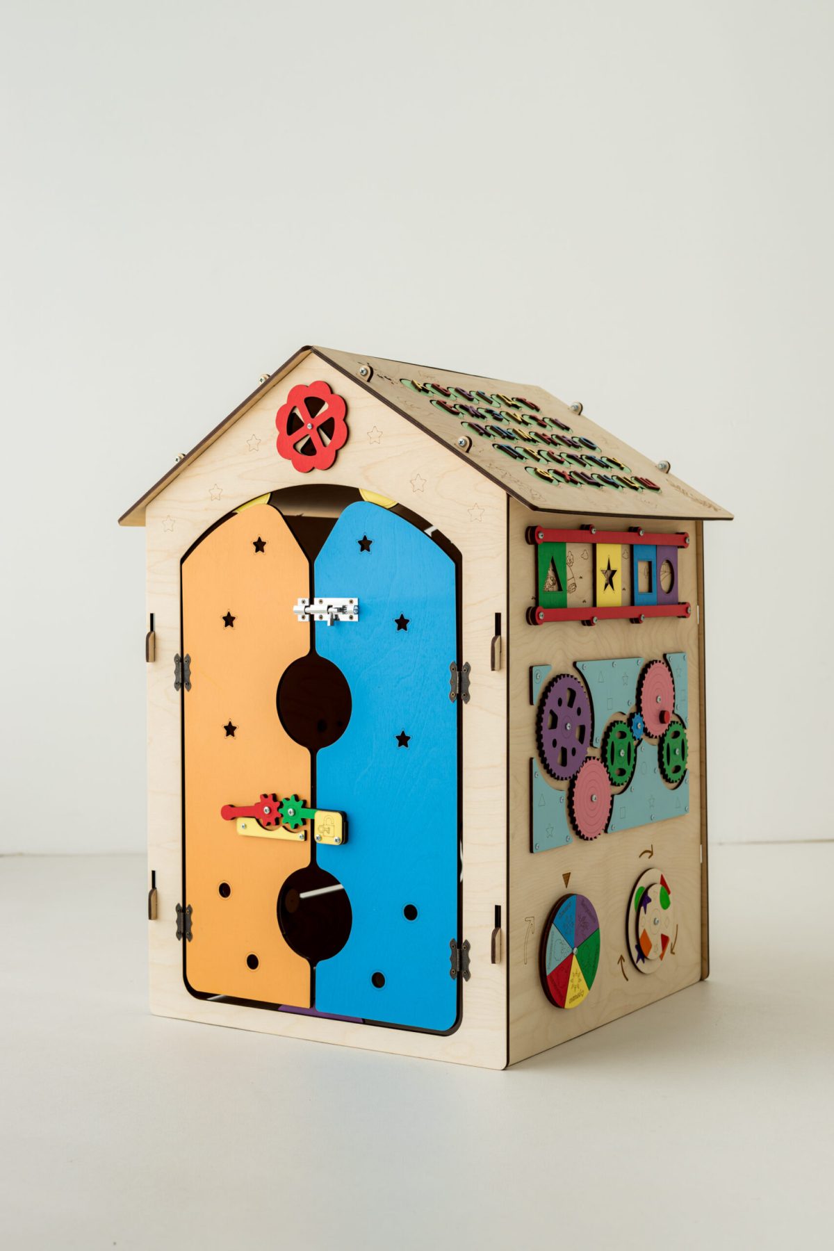 Magicno-drvce-1-scaled Aktivna Montesori Kućica - Слика 1