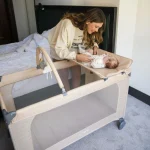 MoMi Belove Plus prenosivi krevetac za bebe Beige 2 Nivoa - Слика 14