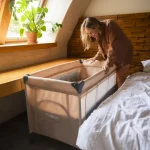 MoMi Belove Plus prenosivi krevetac za bebe Beige 2 Nivoa - Слика 13