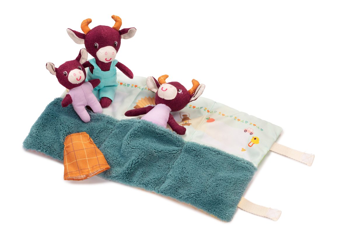 ROSALI SET FAMILY - Слика 1