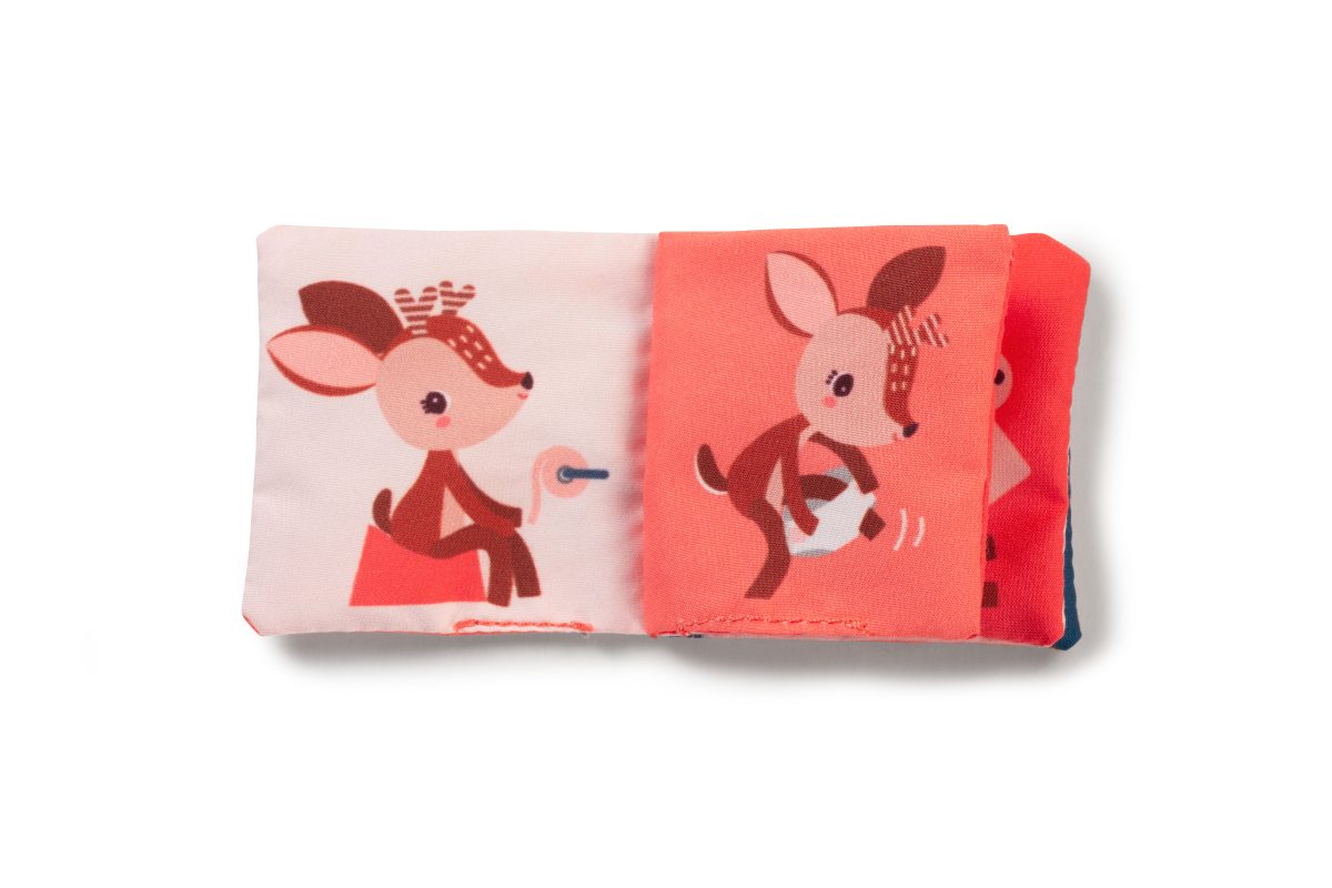 STELA SE SPREMA ZA SPAVANJE - Слика 1