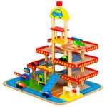 DRVENA GARAŽA, VELIKI PARKING SA LIFTOM + AUTOMOBILI - Слика 2