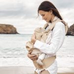 Kinderkraft nosiljka HUGGY BIZUU dune whisper - Слика 7