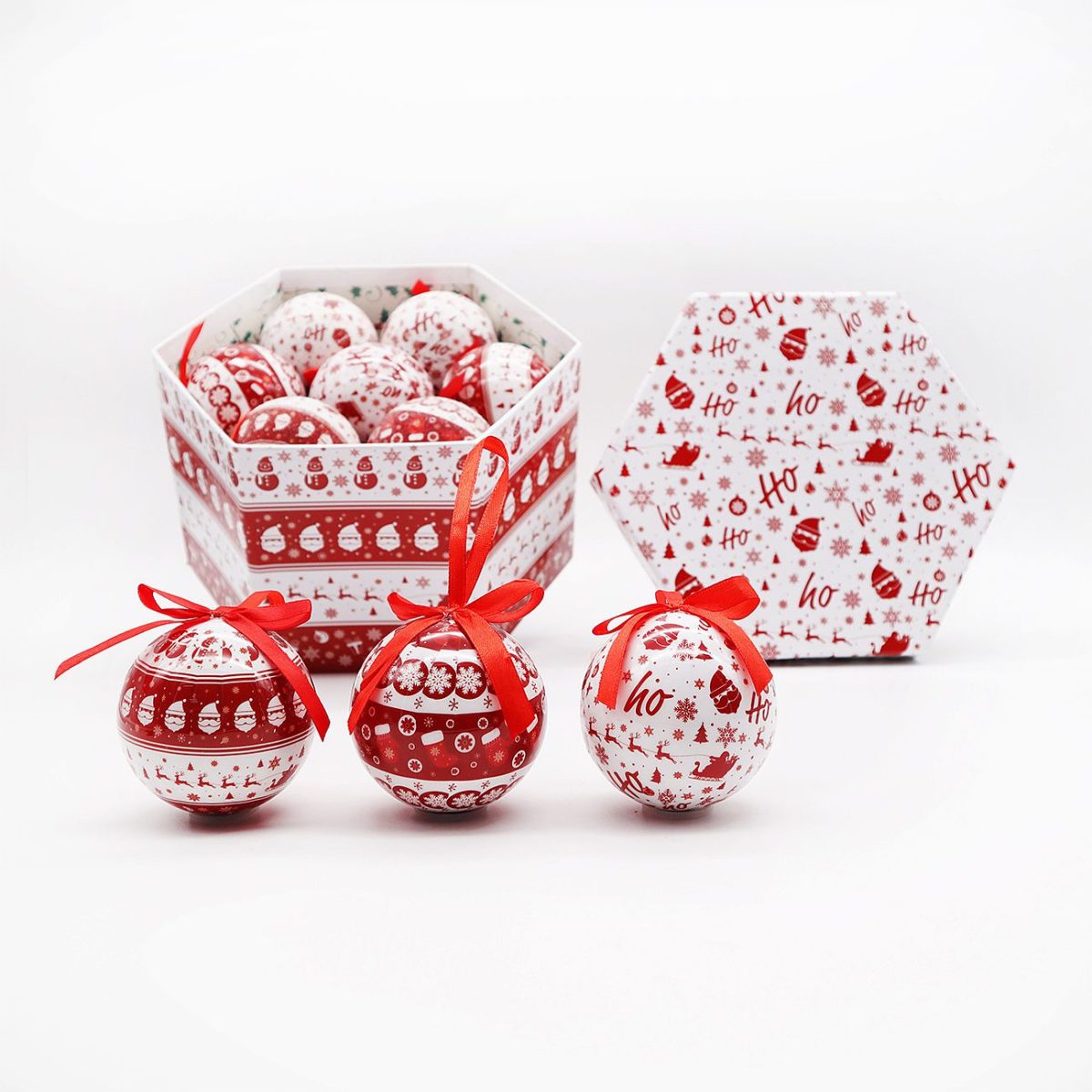 51-591000-1 Božićne kuglice 7,5 cm crvene-bele 14/1 pakovanje - Слика 1