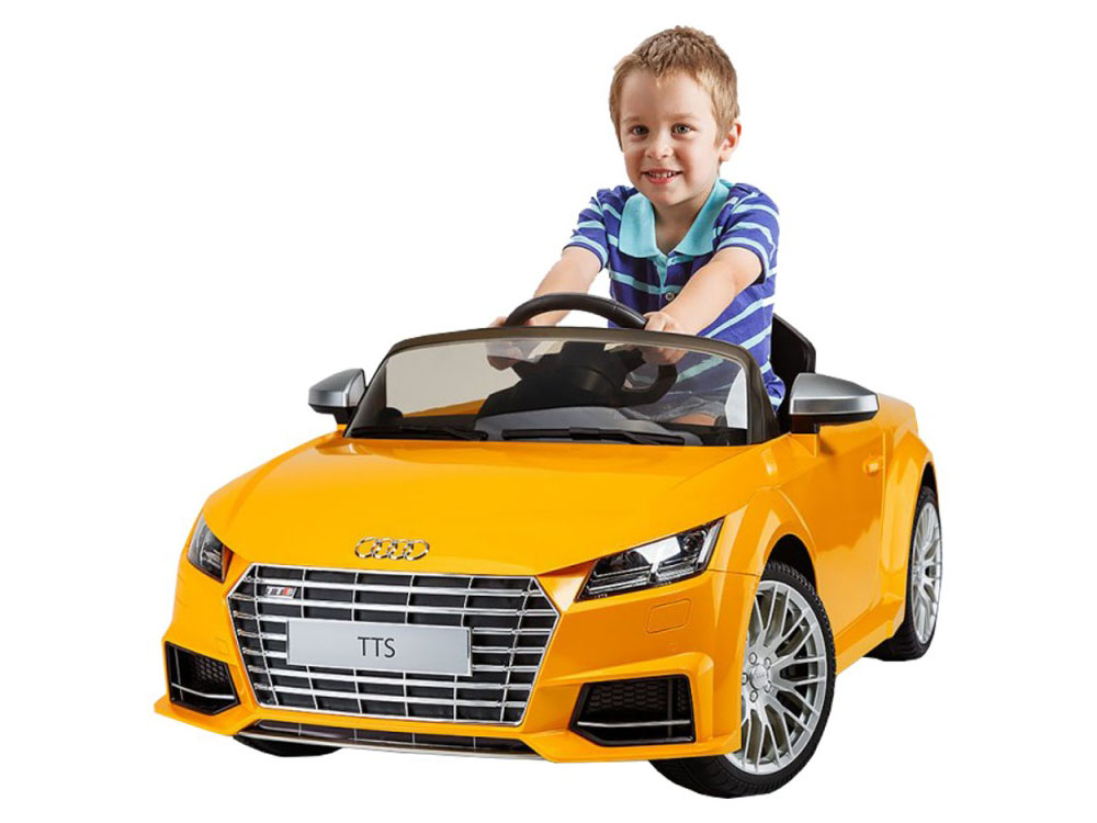 RS09258-6-4 Automobil za decu-Ride On AUDI TTS Roadster 12V - Слика 1