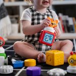 KIDS II BABY EINSTEIN AKTIVITI IGRACKA CLICK & CREATE MAGNETIC BLOCKS 13067 - Слика 2