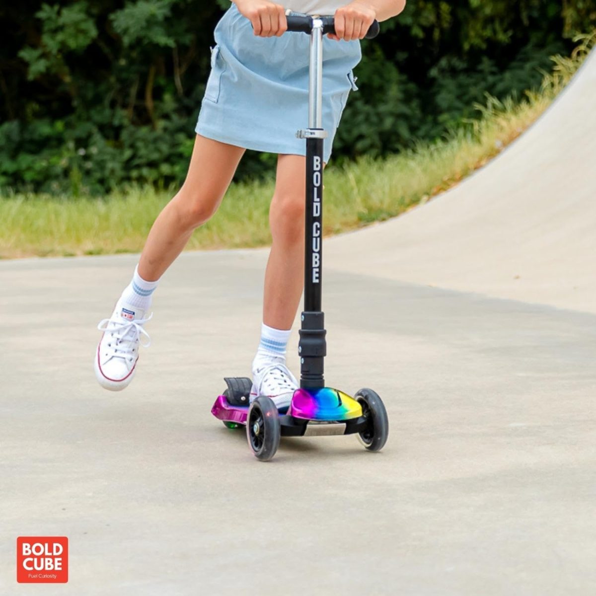 Sklopivi trotinet za decu Electro 3 svetleća točka do 50kg crna Bold Cube - Слика 4