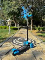 Trotinet Twist Scooter svetleći  sa 3 točka do 40kg  plavi Cool Wheels - Слика 14