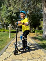 Trotinet za decu FR59243 sa 2 svetleća točka do 50kg plavi Cool Wheels - Слика 13