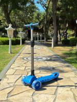 Sklopivi trotinet za decu Maxi Twist 3 svetleća točka do 50kg plavi Cool Wheels - Слика 15
