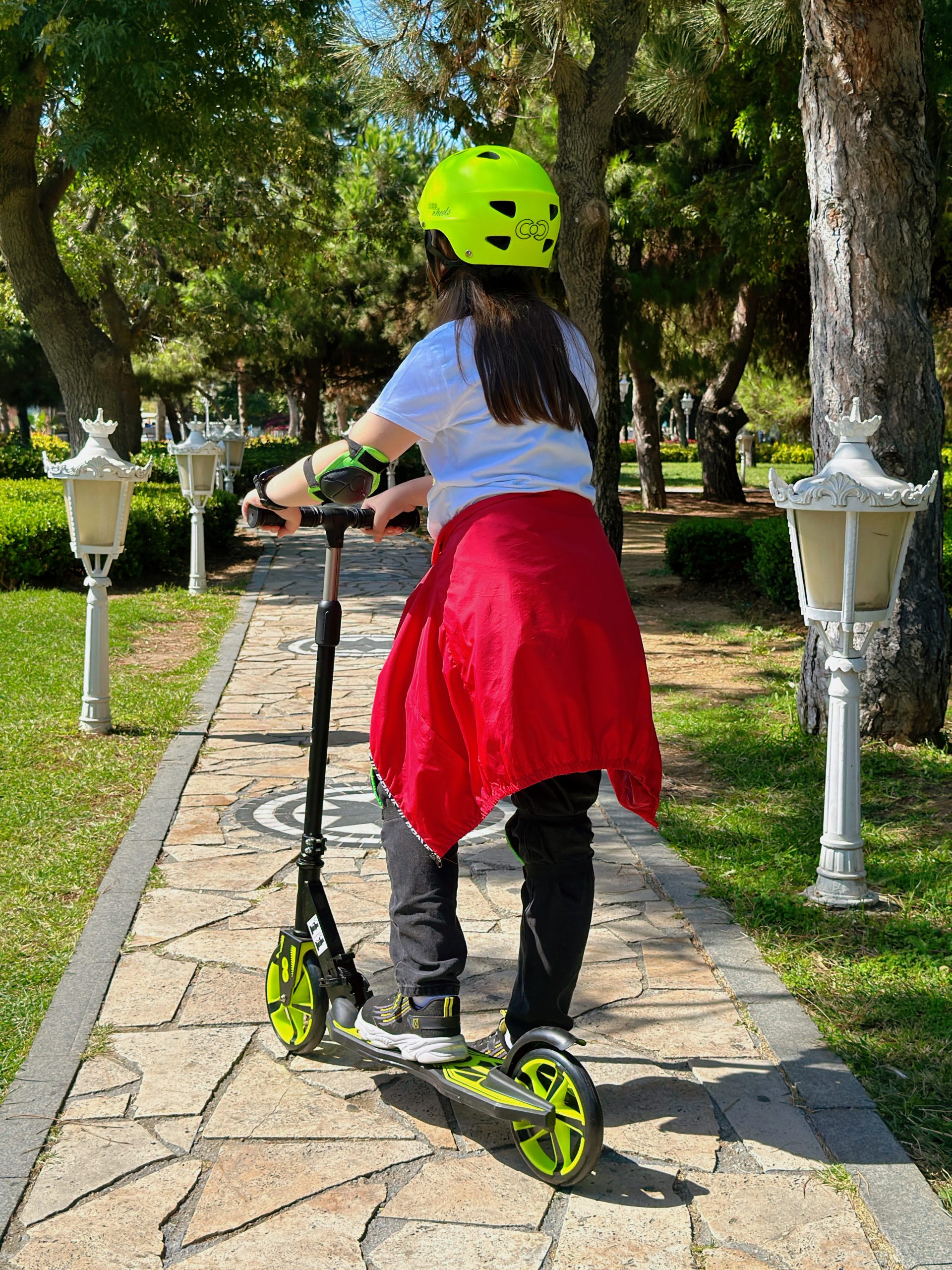 IMG_0494 Trotinet za decu FR58499 2 točka do 100 kg neon Cool Wheels - Слика 1