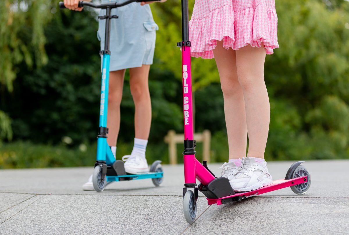 Trotinet za decu Deluxe Fuchsia 2 točka do 100 kg roze Bold Cube - Слика 17