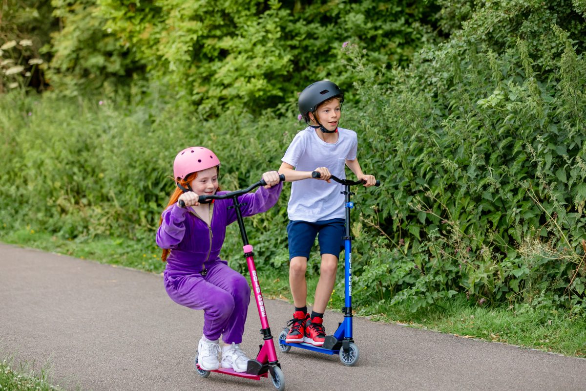 Trotinet za decu Deluxe Fuchsia 2 točka do 100 kg roze Bold Cube - Слика 24