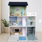 Drvena Kućica za Lutke – Modern Family House sa Nameštajem - Слика 2