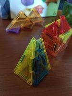 Magnetni konstruktor Rainbow Mini zamak 48 delova ST0723778B Magnetne kocke - Слика 4