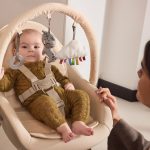 KINDERKRAFT STOLICA ZA HRANJENJE 2U1 FINI UP GREY - Слика 5