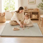 Dečiji tepih sa memorijskom penom KINDER HOME LOLA, 150x200 cm, debljina 3,5 cm, baršunasto mekan vodoodbojni gornji sloj, memori pena, protivklizna podloga, siva - Слика 14