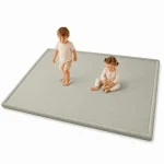 Dečiji tepih sa memorijskom penom KINDER HOME LOLA, 150x200 cm, debljina 3,5 cm, baršunasto mekan vodoodbojni gornji sloj, memori pena, protivklizna podloga, siva - Слика 5
