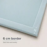 Dečiji tepih sa memorijskim efektom KINDER HOME LOLA, 150x200 cm, debljina 3,5 cm, baršunasto mekan vodootporni gornji sloj, memori pena, protivklizna podloga, plava - Слика 5