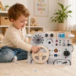 Dečjia drvena tabla Autić KINDER HOME, volan sa dugmićima i zvucima, Montesori igračka - Слика 8
