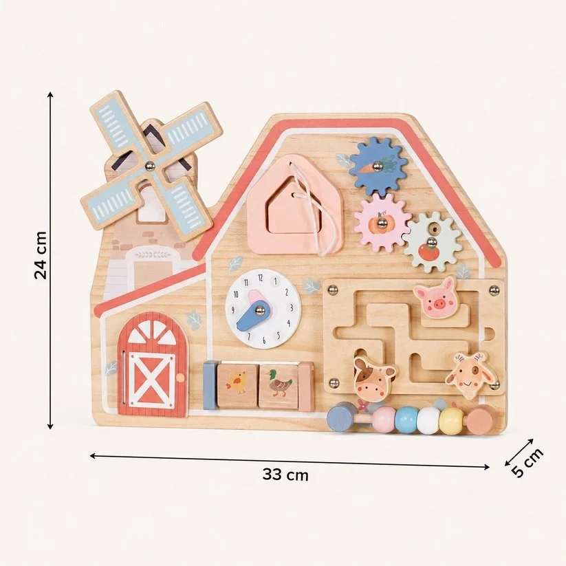 W12D824_6 Montesori aktivna tabla KINDER HOME, farma sa mlinom, lavirintom, satom i zupčanicima - Слика 1